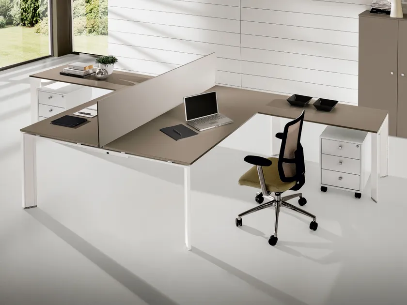 multi-workstation desks
